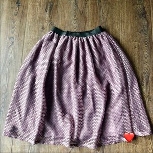 Cute Full lacey Xhilaration skirt.
